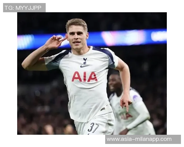 法尔克透露拜仁冬窗无意引进格伊对施洛特贝克兴趣减弱